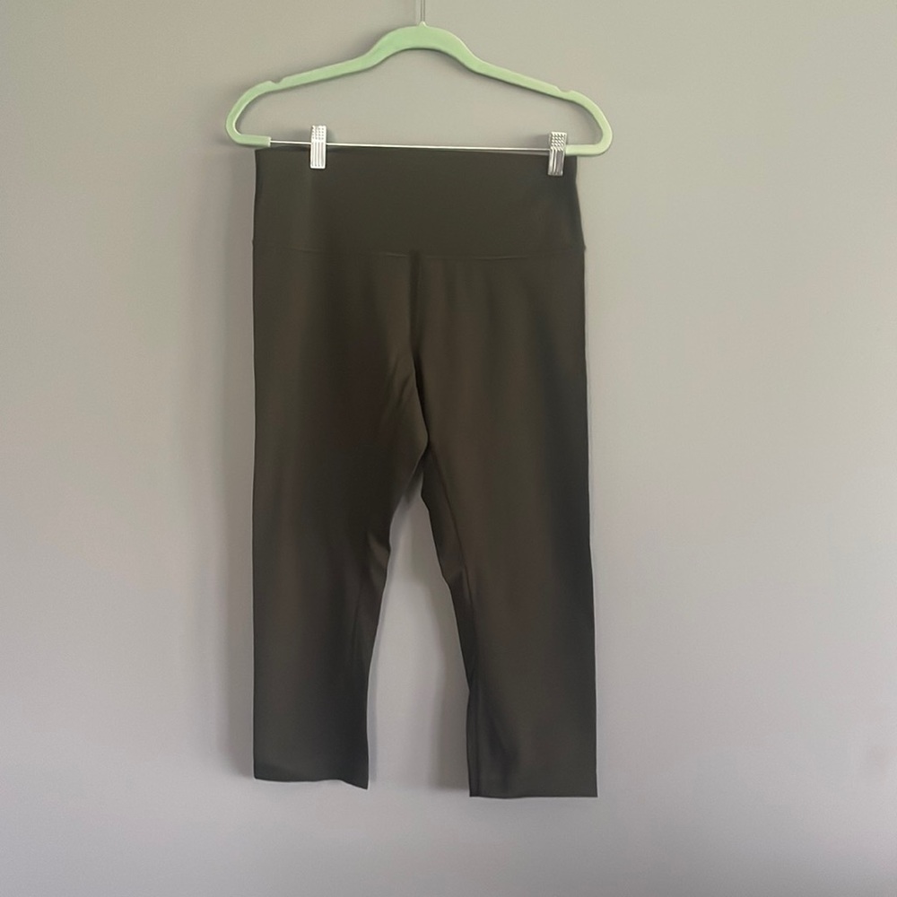 Olive green crop leggings